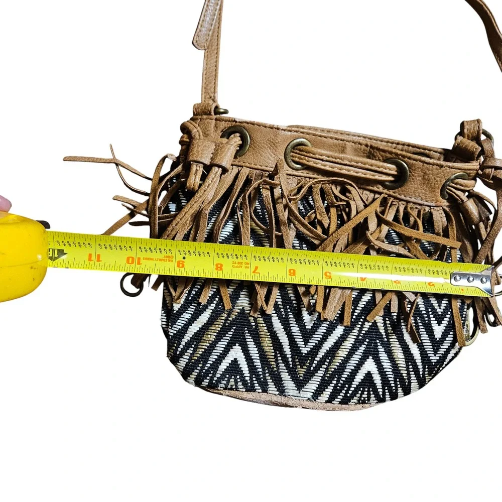 Carlos Santana Fringe Bucket Crossbody‎ Bag Metal Logo Boho Festival Hippie